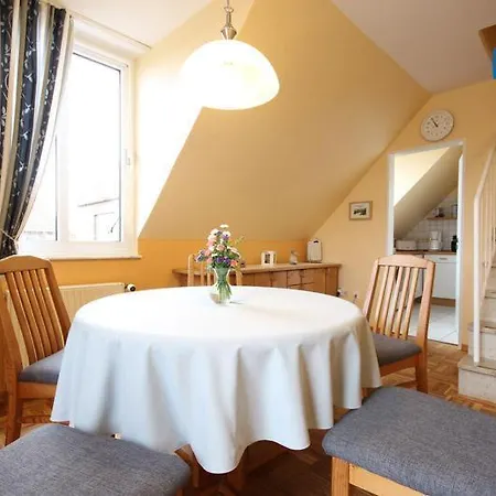 Apartment Haus Duenenblick 20 *
