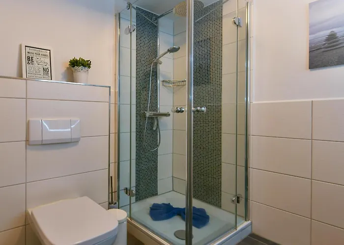 Haus Duenenblick 20 *